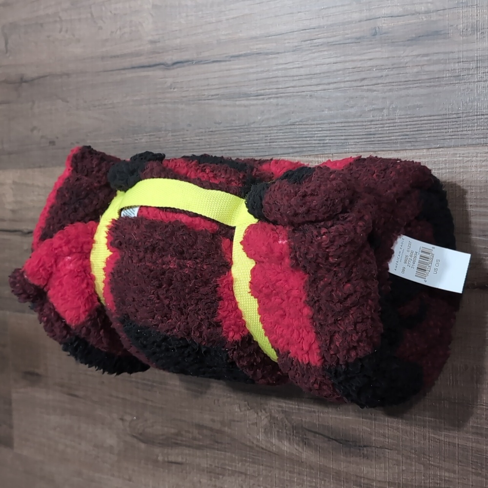 NWT American Eagle fleece Blanket